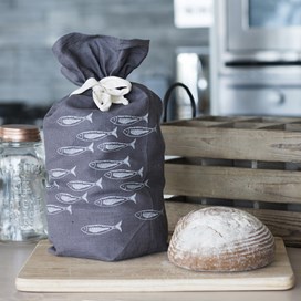 HELEN ROUND Quayside Linen bread bag 300dpi.jpg